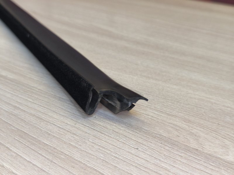 Уплотнитель стекла двери внутренний - фото 5