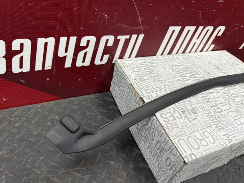 Уплотнитель      двери - фото 2