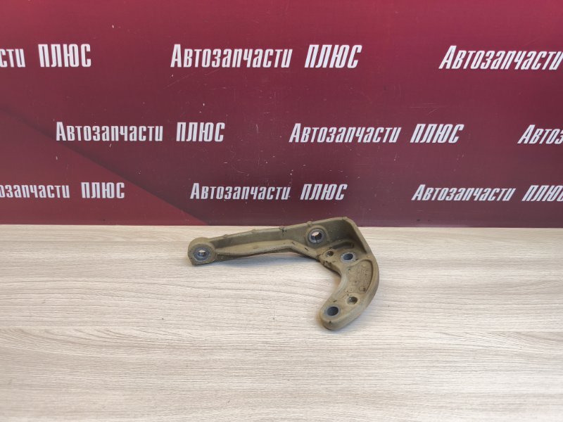 Кронштейн - фото 1