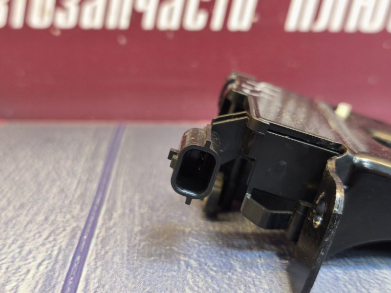 Замок крышки багажника - фото 6