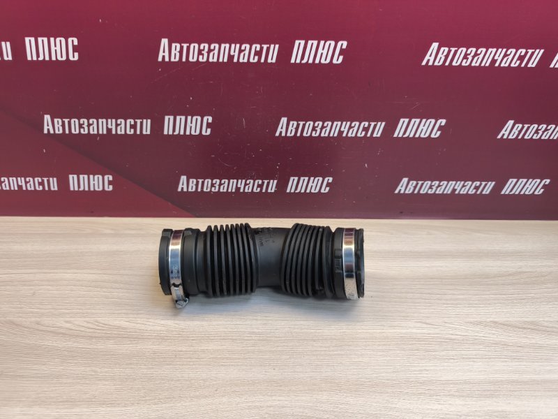 Патрубок воздушного фильтра - фото 1