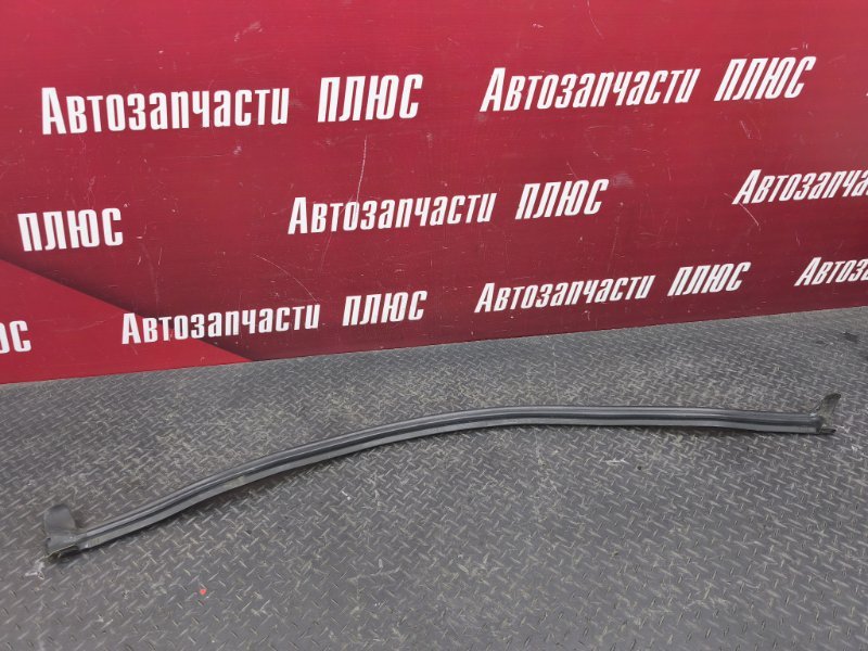 Уплотнительная резинка капота - фото 4
