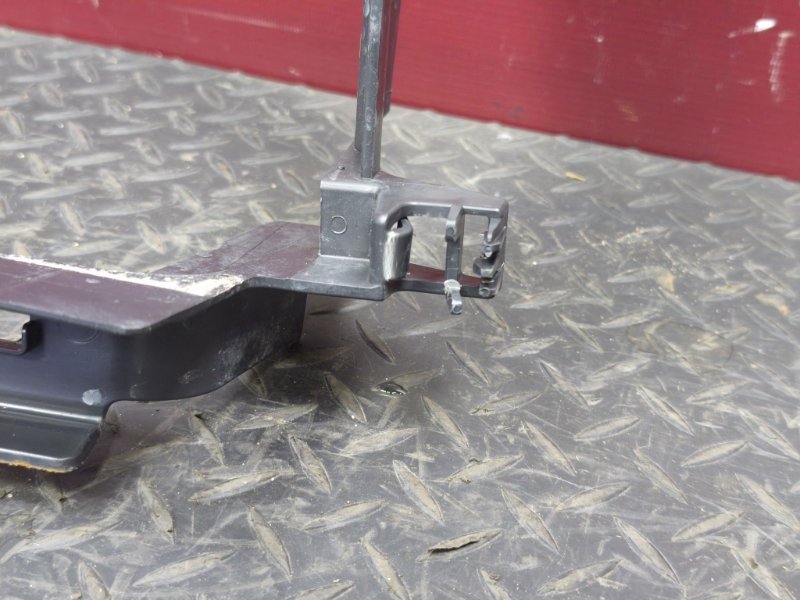 Дефлектор радиатора - фото 7