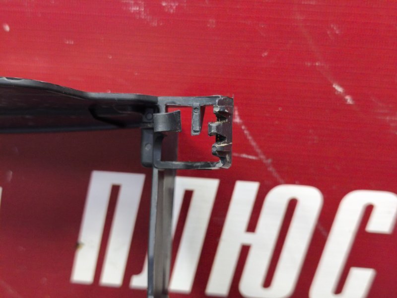 Дефлектор радиатора - фото 8