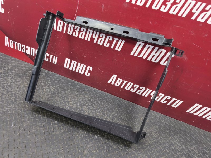 Дефлектор радиатора - фото 10