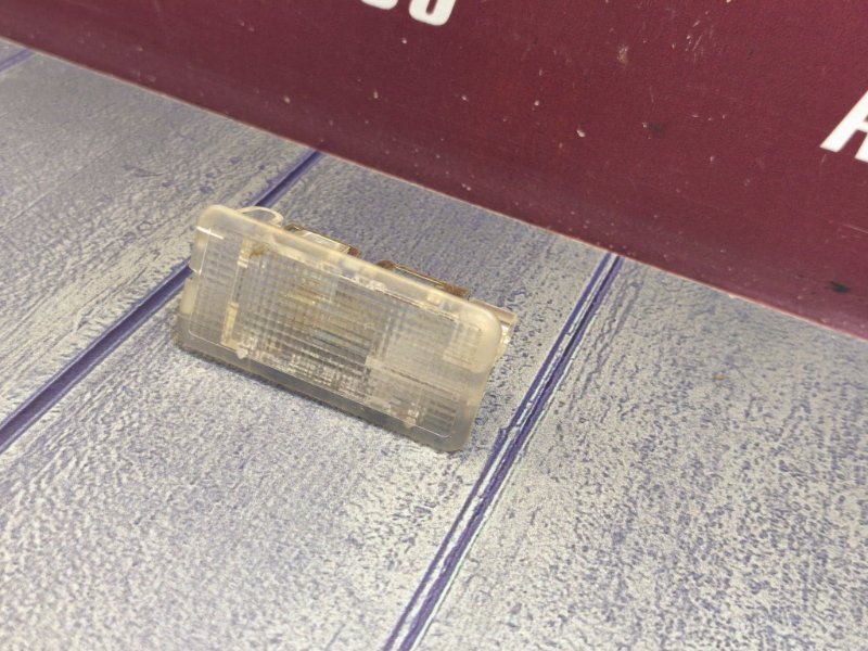 Плафон подсветки багажника - фото 4