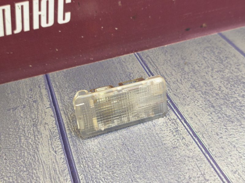 Плафон подсветки багажника - фото 5