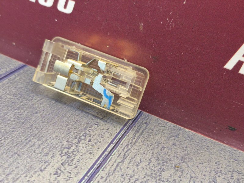 Плафон подсветки багажника - фото 8