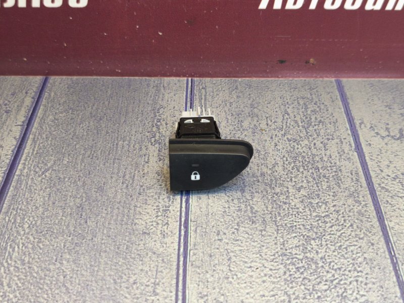 Кнопка центрального замка - фото 2