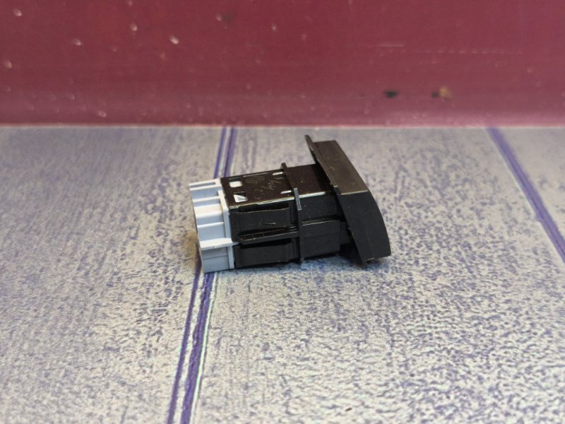 Кнопка центрального замка - фото 5