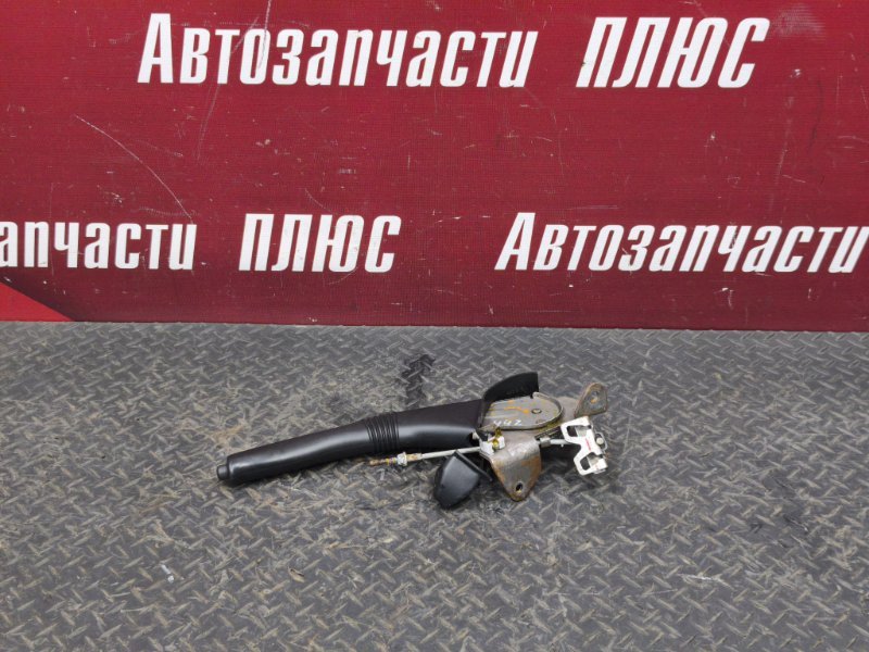 Рычаг стояночного тормоза - фото 1