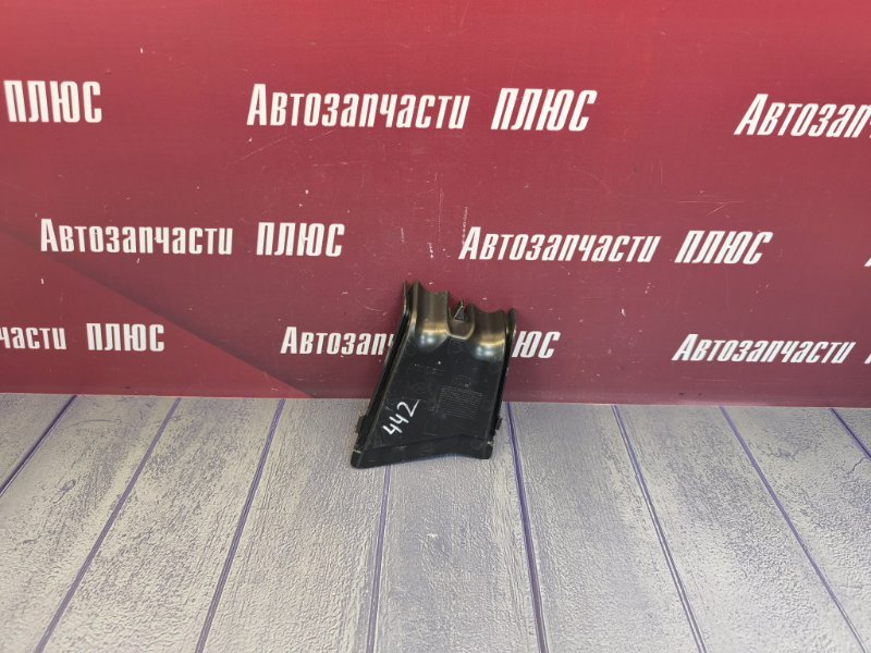 Крышка блока предохранителей - фото 1