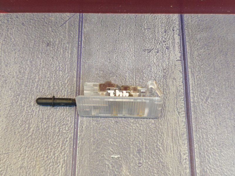 Плафон подсветки багажника - фото 3