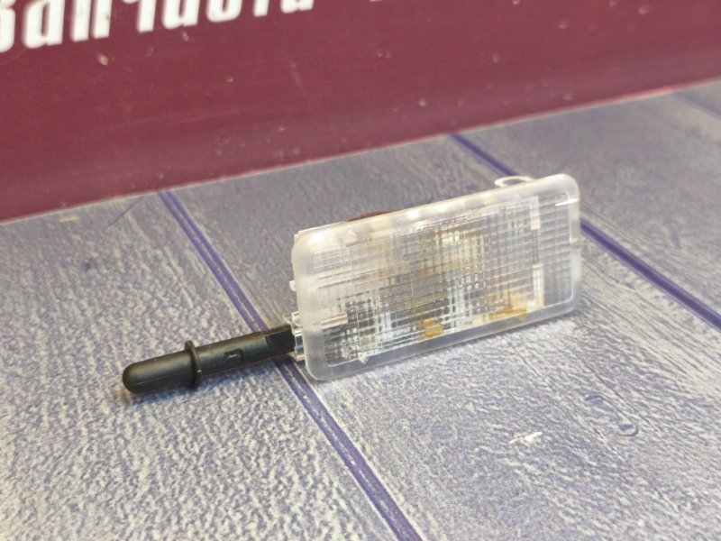 Плафон подсветки багажника - фото 5