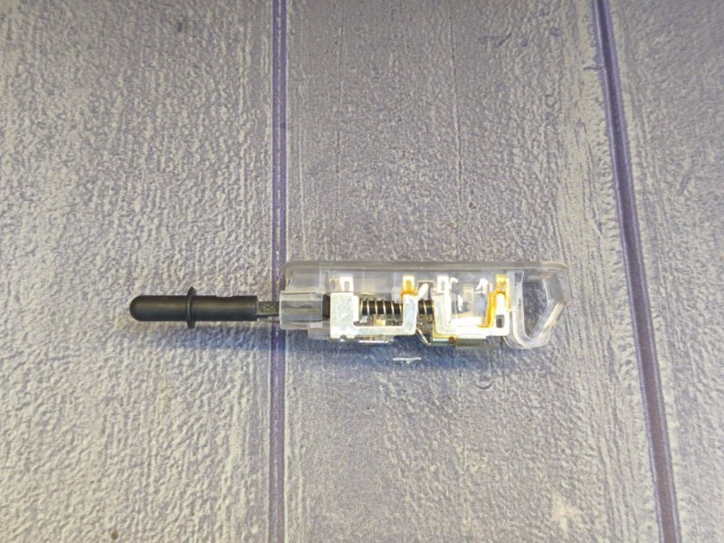 Плафон подсветки багажника - фото 6