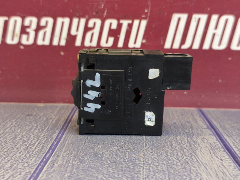 Кнопка корректора фар - фото 6