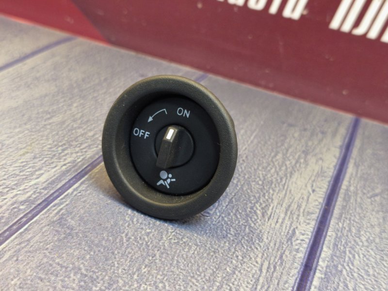 Выключатель подушки безопасности - фото 3