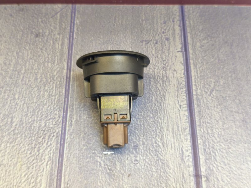 Выключатель подушки безопасности - фото 8