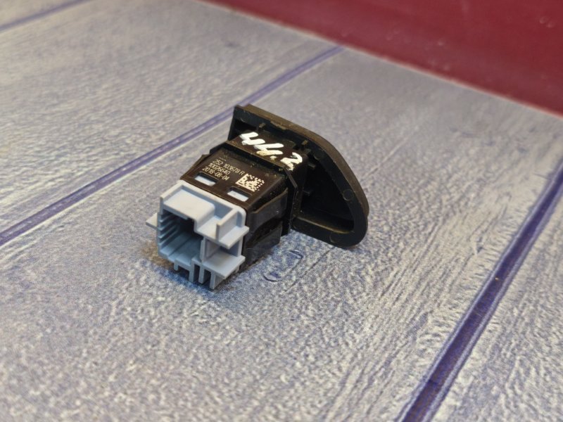 Кнопка центрального замка - фото 8