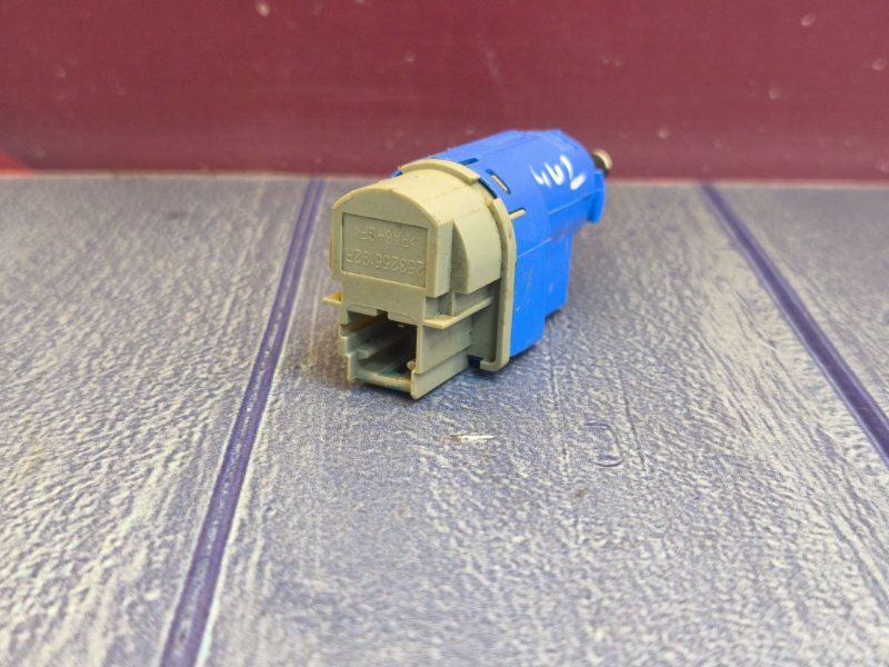 Датчик педали сцепления - фото 3