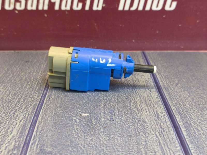 Датчик педали сцепления - фото 4