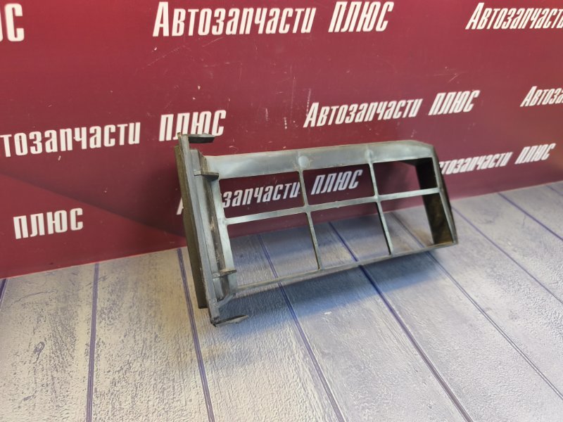 Крепление воздушного фильтра - фото 7