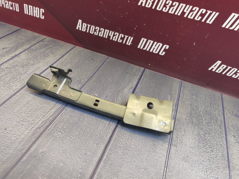 Направляющая стекла     двери - фото 8