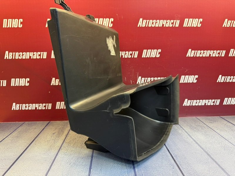 Дефлектор радиатора - фото 2