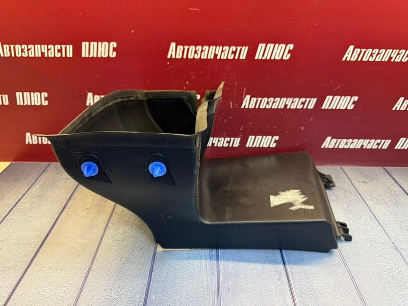 Дефлектор радиатора - фото 5