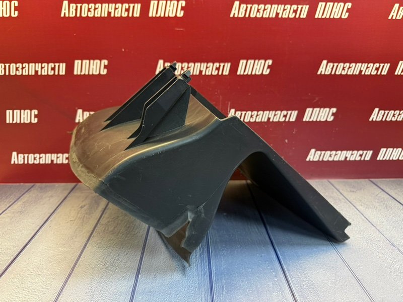 Дефлектор радиатора - фото 8