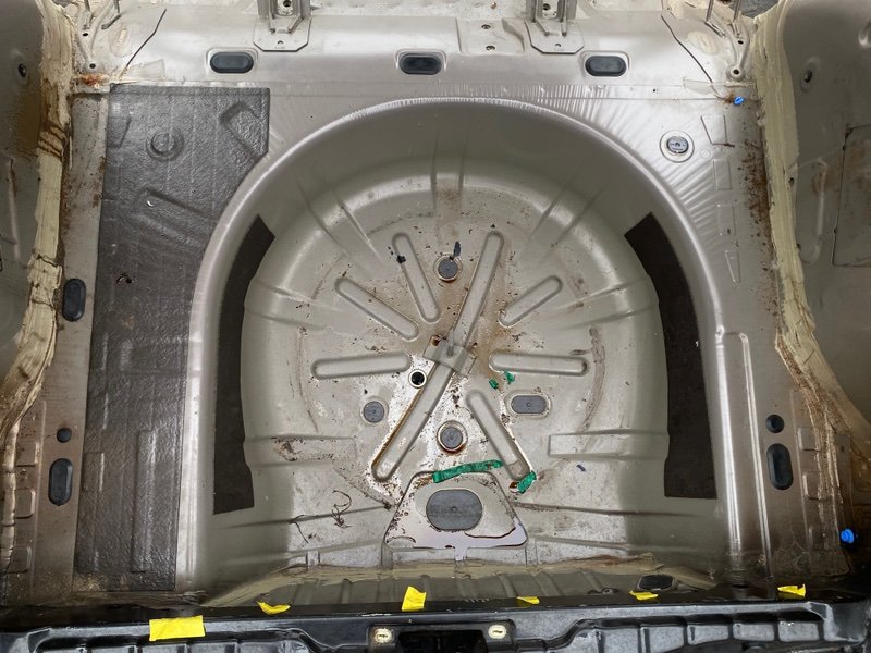 Ниша запасного колеса - фото 4