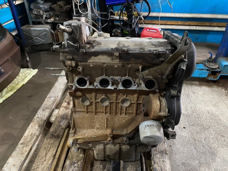 Двигатель - фото 1