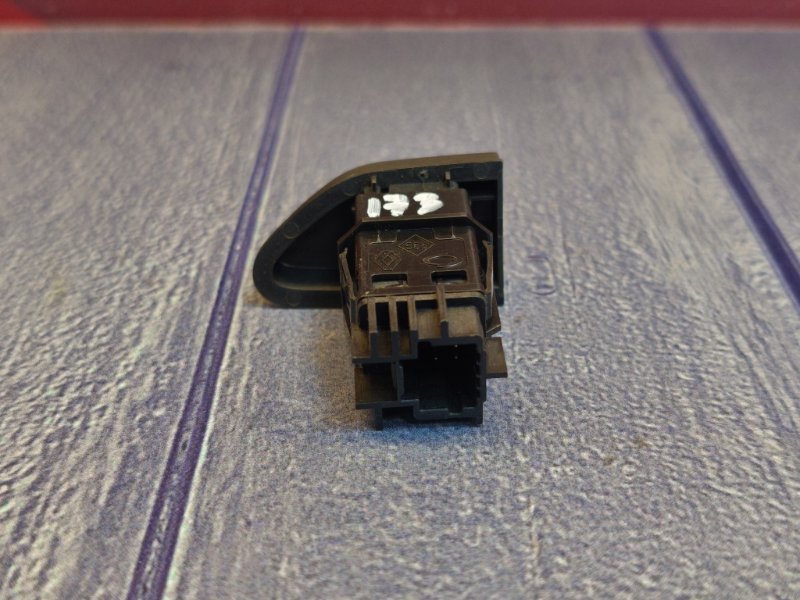 Кнопка аварийной сигнализации - фото 9