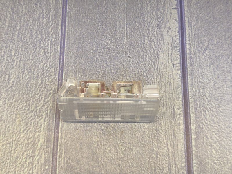 Плафон подсветки багажника - фото 5