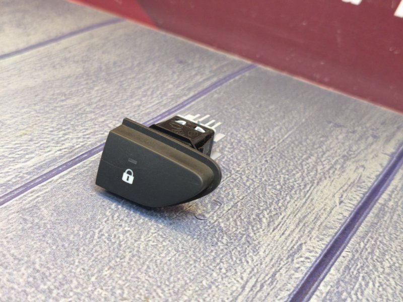 Кнопка центрального замка - фото 4