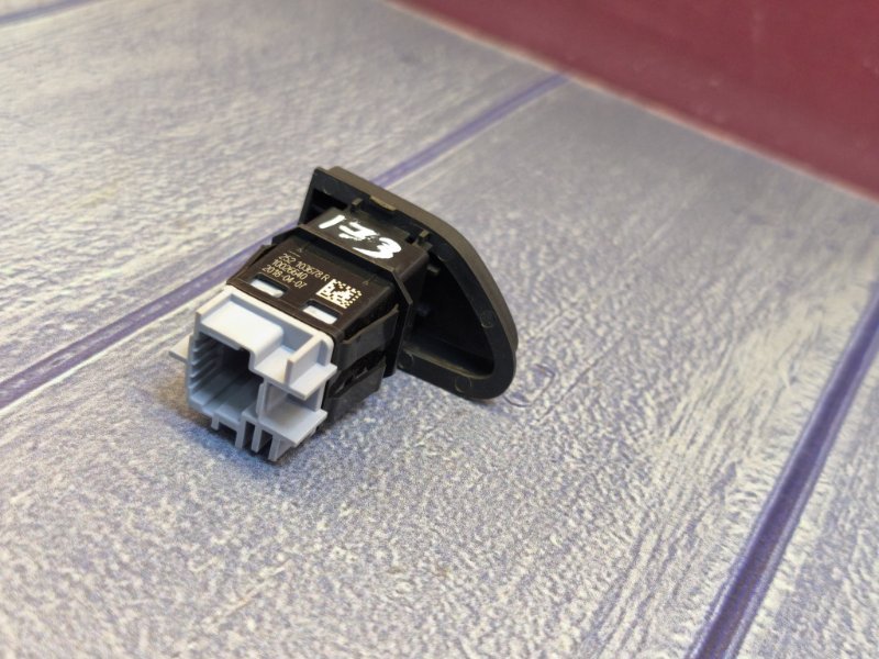 Кнопка центрального замка - фото 8