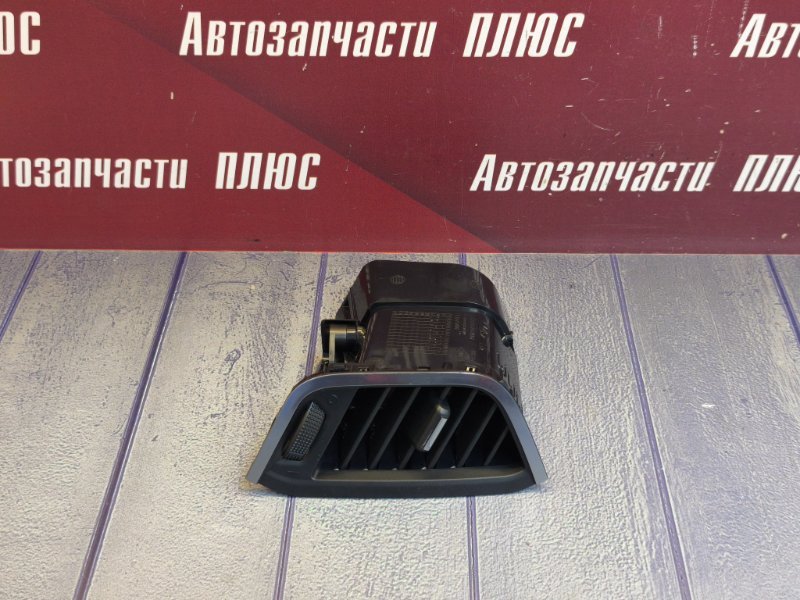Воздушный дефлектор салона - фото 1