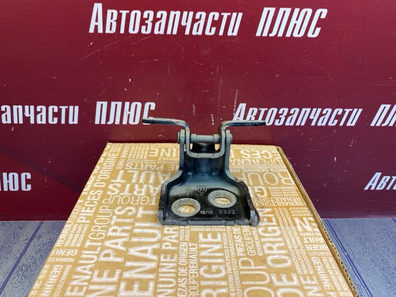 Петля двери - фото 1