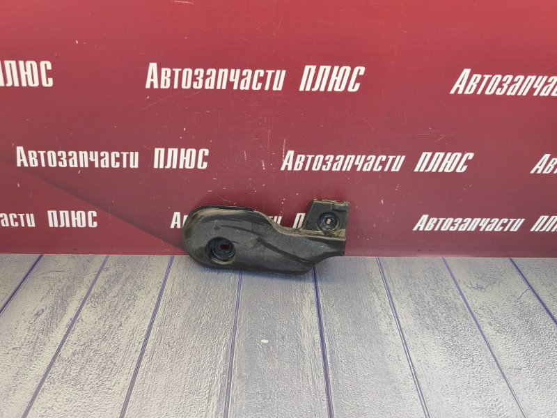 Защита датчика ABS - фото 1