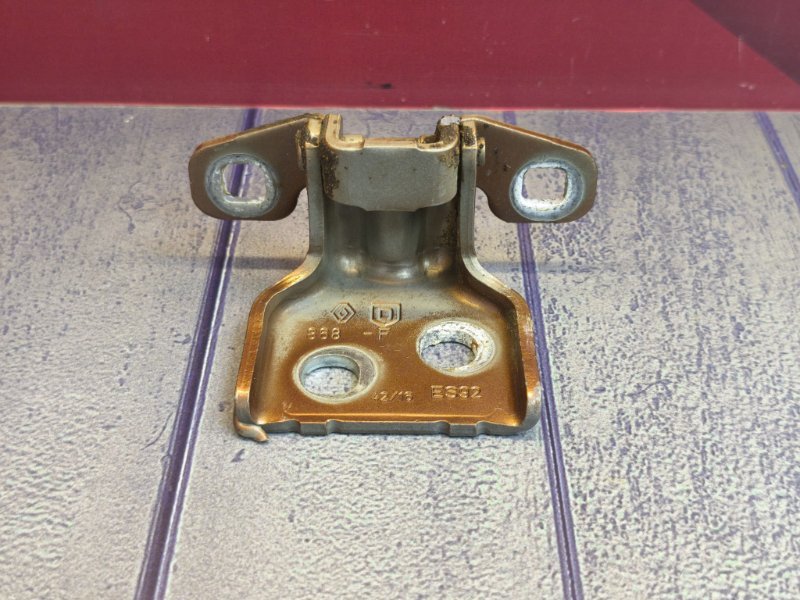 Петля     двери - фото 2