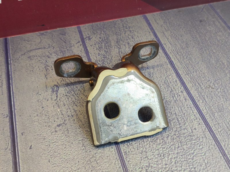 Петля     двери - фото 10