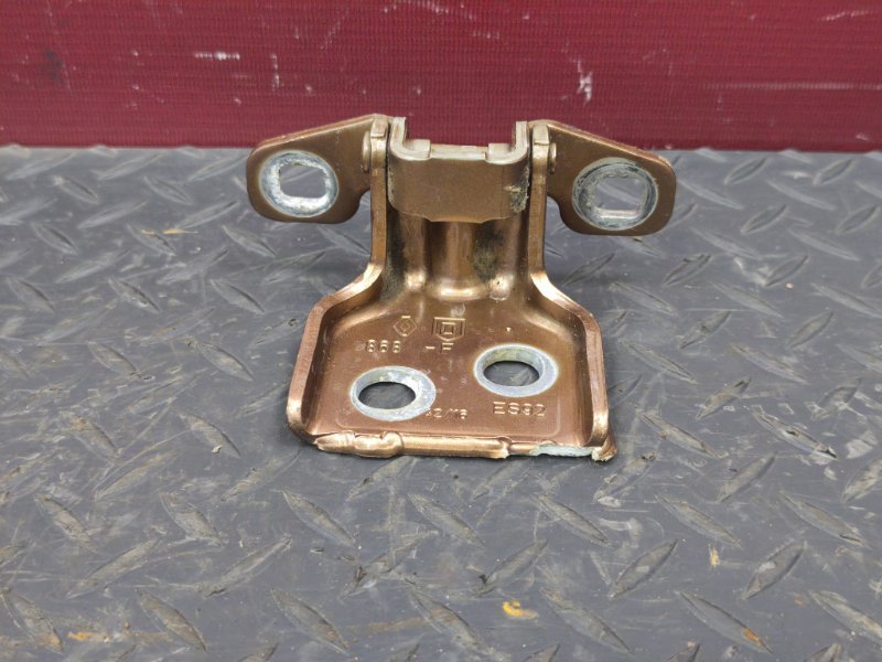 Петля     двери - фото 2