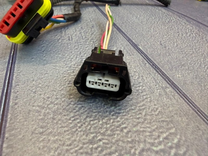 Фишки подкапотной проводки - фото 9