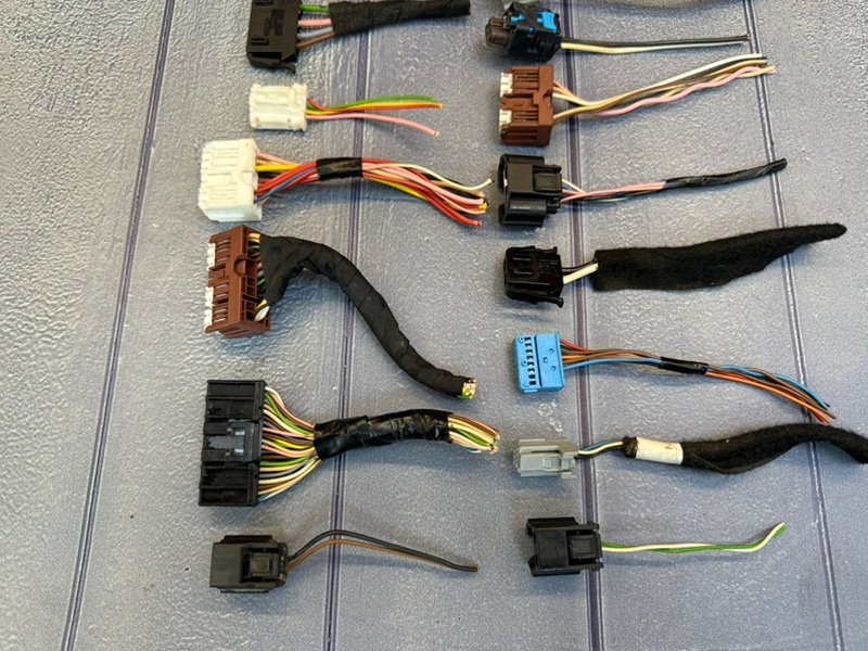 Фишки проводки салона - фото 4