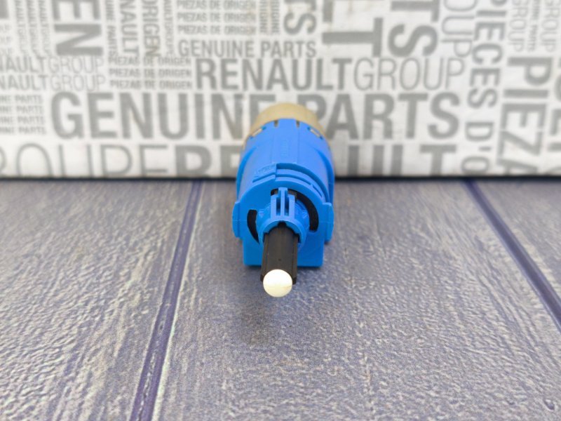 Датчик педали сцепления - фото 5