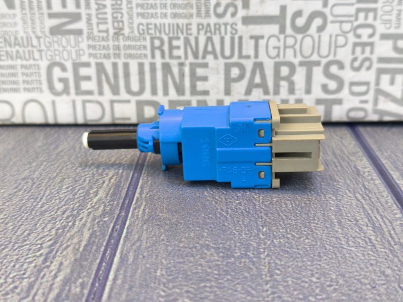 Датчик педали сцепления - фото 7