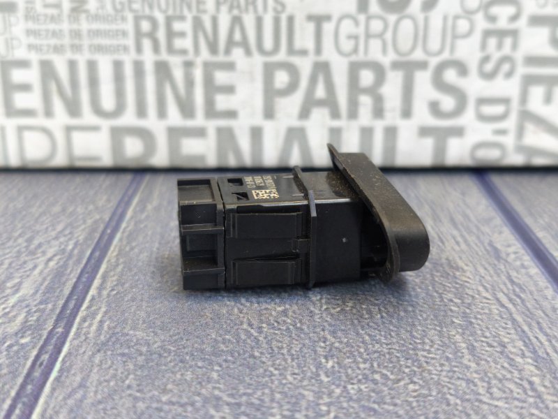 Кнопка аварийной сигнализации - фото 7