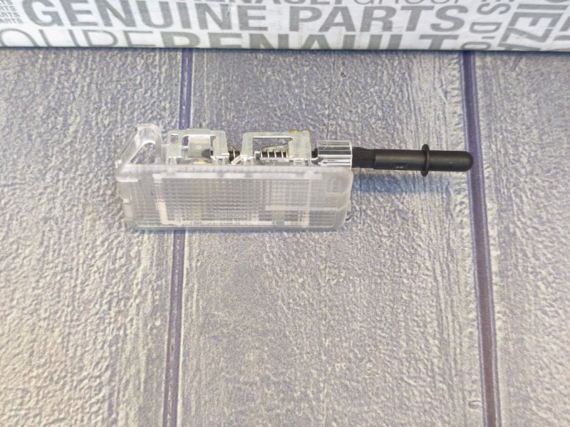 Плафон подсветки багажника - фото 3