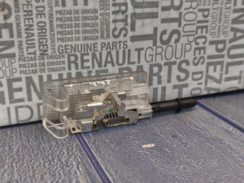 Плафон подсветки багажника - фото 9