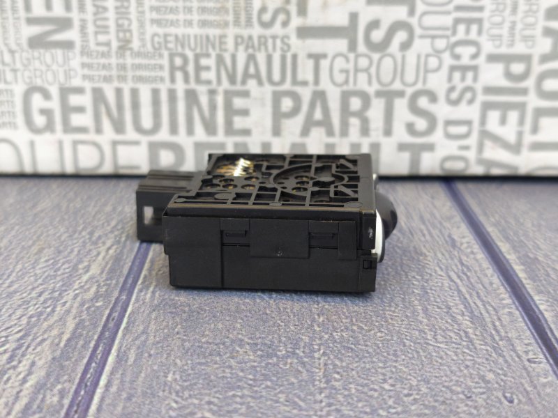 Кнопка корректора фар - фото 7